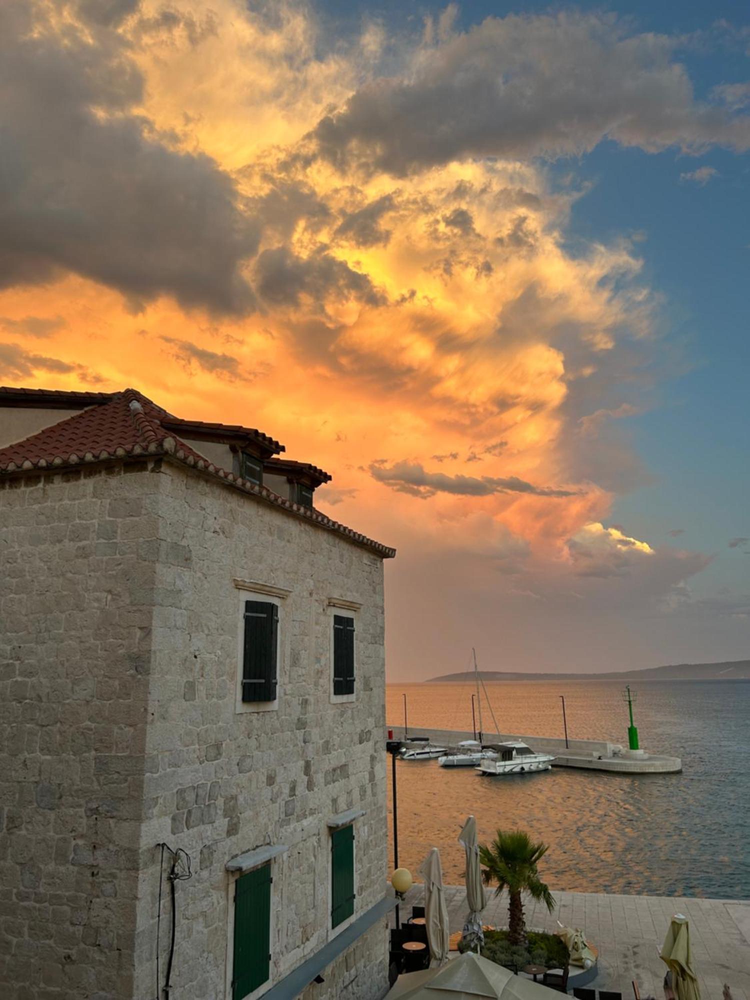 Portside Apartment Kastela Exterior photo