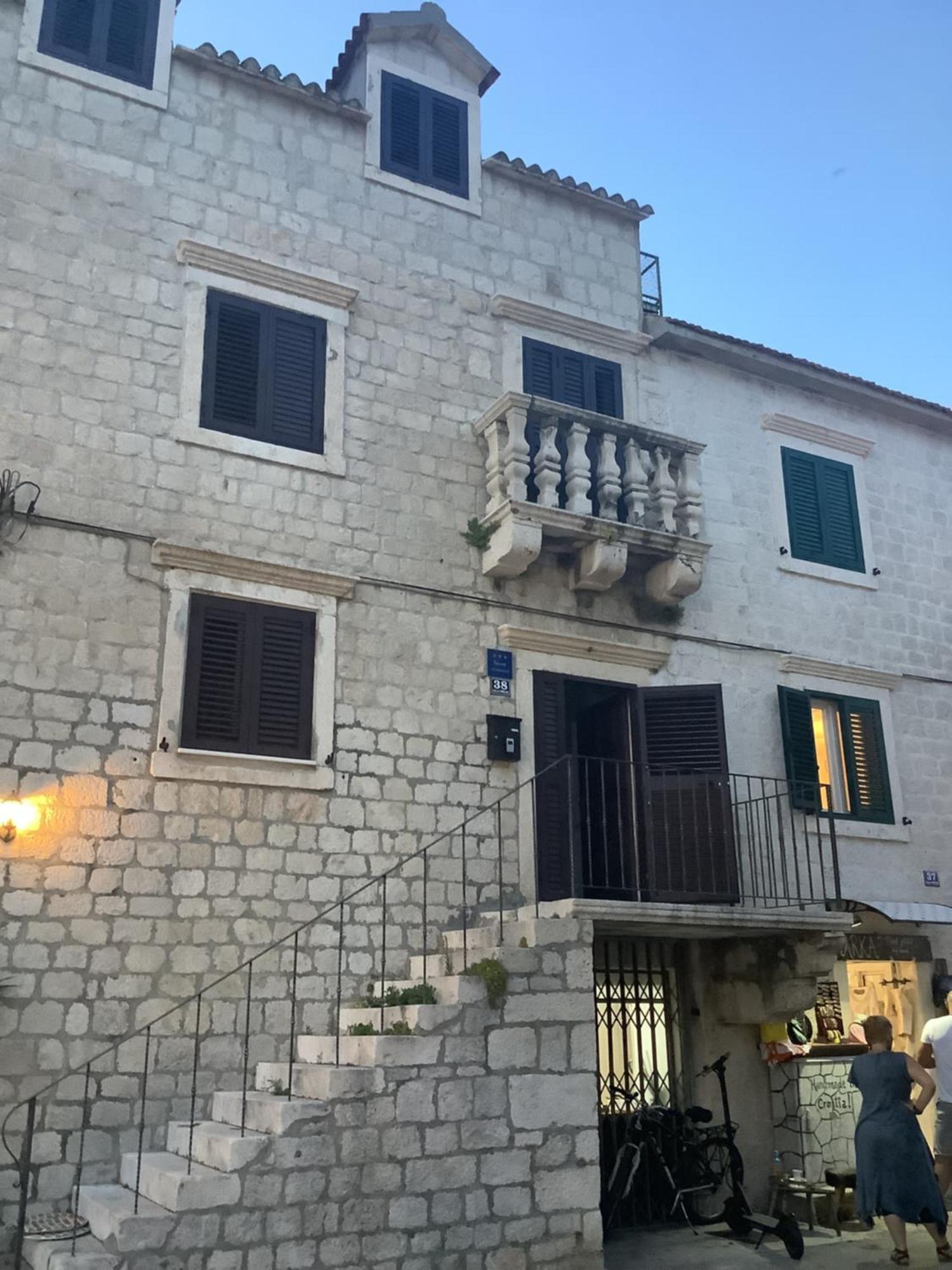 Portside Apartment Kastela Exterior photo